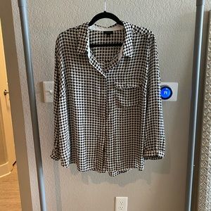 Houndstooth button down